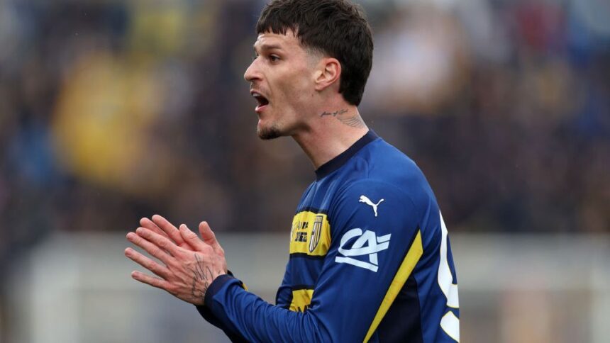 Oportunitate imensă pentru Dennis Man! Clubul a demarat discuțiile cu Parma: ”Își doresc să finalizeze transferul până la mijlocul lunii august!” 1 veste uriasa pentru dennis man clubul a inceput negocierile cu parma vor sa incheie transferul pana la jumatatea lui august 68826b179de61