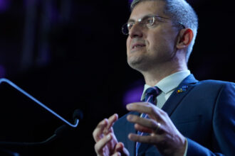 video cat va rezista coalitia de guvernare in ochii europarlamentarului dan barna as vrea sa cred ca exista maturitate 6884d0367c2b5
