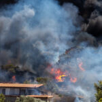 Flăcări devastatoare în jurul Atenei: Pompierii greci mobilizează avioane pentru stingerea incendiilor, în timp ce Sicilia se confruntă cu focuri intense. 3 video incendii de vegetatie in apropiere de atena pompierii eleni au intervenit cu aeronave de stingere incendii puternice si in sicilia 688519fd5d37c