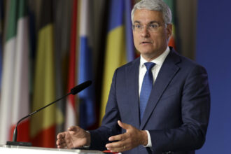video romania obtine 215 miliarde euro in granturi pentru a7 dragos pislaru prezinta concluziile renegocierii pnrr cu comisia europeana 688b6a58ed357