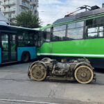 Coliziune între tramvai și autobuz în Sectorul 5 al Capitalei: impactul surprinzător ce a lăsat 11 răniți. 3 videofoto accident intre un tramvai si un autobuz al stb in sectorul 5 din capitala momentul in care cele doua vehicule se ciocnesc 11 raniti 688b32faefe1a