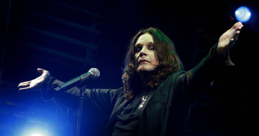 Ozzy Osbourne a plecat dintre noi: „Prințul Întunericului” ne-a părăsit la vârsta de 76 de ani, după ultimul său concert din 5 iulie. 1 videofoto ozzy osbourne a murit printul intunericului avea 76 de ani si a sustinut ultimul sau concert pe 5 iulie 68821875818aa