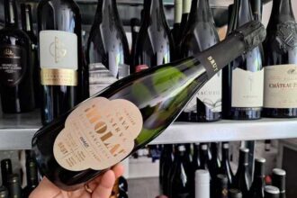 vinul zilei o cava bio eleganta si proaspata cu perlaj fin persistent si note de mar verde citrice note erbacee si tonuri de paine prajita savuros alaturi de tapas carne alba sau branzeturi 688867508d84e
