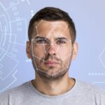 Străinii din afara UE vor fi supuși verificărilor prin amprente și recunoaștere facială, în loc de ștampilarea pașapoartelor 3 vizitatorii din afara ue vor incepe sa fie controlati dupa amprente si recunoastere faciala in loc de stampilarea pasapoartelor 688b03497a65c