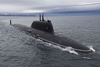 vladimir putin anunta construirea a sase noi submarine nucleare pana in 2030 permit rusiei sa mentina echilibrul de putere in lume 688273775834b