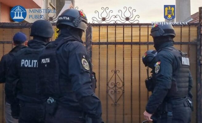 „Acțiuni spectaculoase în Constanța și alte județe: 34 de raiduri împotriva rețelelor de proxenetism” 1 34 de perchezitii in constanta si alte judete la persoane cercetate pentru