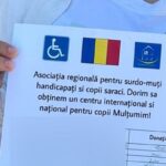 Patru tinere din Bărbulești, Ialomița, surprinse cerșind în parcarea unui hipermarket din Constanța 2 4 tinere din barbulesti judetul ialomita prinse la cersit in parcarea unui hipermarket din constanta 68a2e96ab5d56