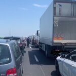 Cinco mașini s-au ciocnit pe Autostrada Soarelui, în apropierea Murfatlarului. 3 5 autoturisme implicate intr un accident pe autostrada soarelui in zona localitatii murfatlar 68a2faf9d3463