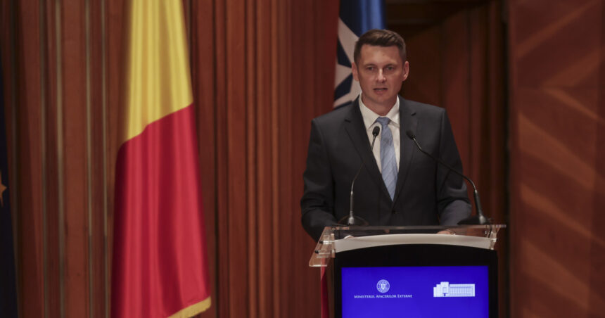 Abrudean: Sprijin pentru România ca centru logistic în contextul reconstrucției Ucrainei și al impactului războiului. 1 abrudean sustin potentialul romaniei de a fi hub logistic in perspectiva reconstructiei ucrainei si gestionarea efectelor razboiului 68ac52b24bb60