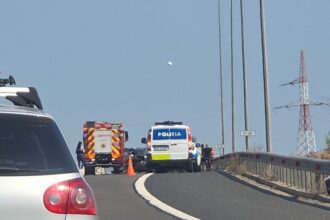accident pe autostrada a4 pe sensul de mers de la ovidiu spre constanta s au ciocnit un tir si o dubita 689accad36234
