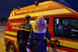 accident rutier in mamaia nord s au ciocnit doua autoturisme o victima este asistata medical 68b33a1c99fc8