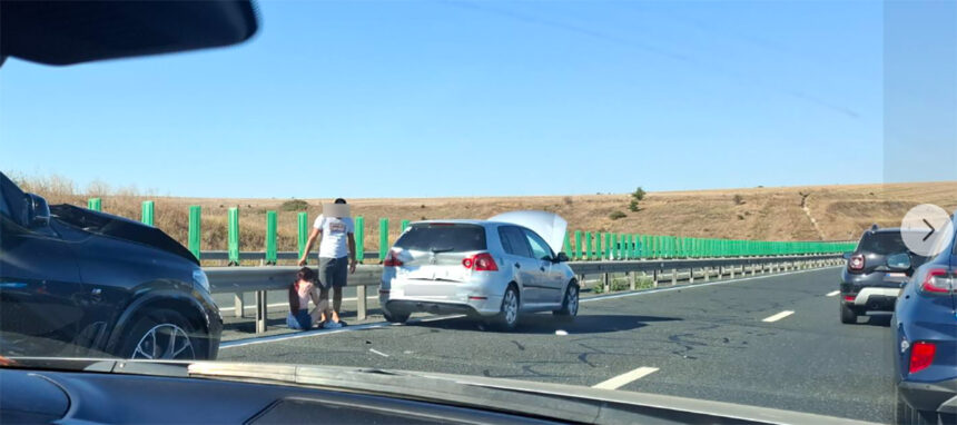 Coliziune pe A2, în apropierea Cernavodă: un vehicul a lovit parapetul de protecție 1 accident rutier pe a2 la iesire din cernavoda un autoturism s a izbit de parapete 68ac198f5fc5f