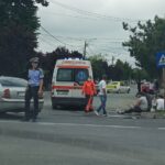 Lăsat pe marginea drumului: O poveste de 80 de zile de tratamente medicale, vânzătoarea susține că a căzut din cauza ierbii. 3 accidentat si abandonat pe marginea drumului 80 de zile de ingrijiri medicale vanzatoarea jura ca s a impiedicat de iarba 68a4ee7ad59ab