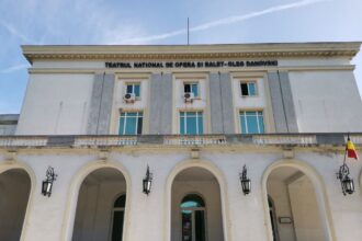 administratia locala a semnat contractul pentru reabilitarea cladirii teatrului oleg danovski 68aba0f3efa8b