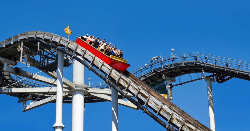 Șeful unui parc de distracții din Franța, arestat pentru refuzul de a primi un grup de turiști israelieni 1 administratorul unui parc de distractii din franta a fost retinut pentru ca a interzis accesul unui grup de turisti israelieni 68a8ab7457707