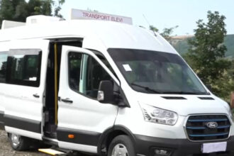 afacerea microbuzelor scolare la suprapret cum justifica autoritatile locale diferentele de zeci de mii de euro intre judete 689ce3339f125