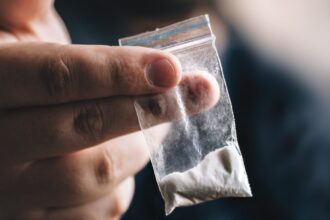 afacerist din mamaia nord condamnat definitiv la 5 ani si 4 luni de inchisoare pentru trafic de cocaina legatura cu un accident rutier din constanta 68a4ea6816c69