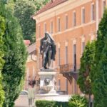 AFP: Băile Herculane, resuscitate din ruinele corupției 3 afp baile herculane devastate de coruptie revin la viata 68a2f3213e97a