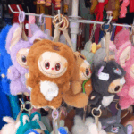 ANPC dă bătăi de cap pe litoral jucăriilor kendama și adorabililor LaBubu: Amenzi de 800.000 de lei și 30 de firme închise într-o săptămână! 3 anpc se lupta pe litoral cu jucariile kendama si monstruletii labubu amenzi de 800 000 de lei in ultima saptamana si 30 de firme cu activitatea oprita 688e4b94d3882