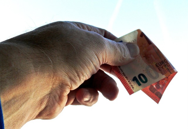 Peste 66 de milioane de euro în bani contrafăcuți, descoperiți pe teritoriul european! 1 aproape 66 de milioane de euro in bancnote si monede false au fost depistate in europa 68a6abb800d1a