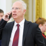 "Îngrijorările apropiaților lui Putin privind 'dezinformările' înaintea întâlnirii cu Trump din Alaska" 3 apropiatii lui putin avertizeaza asupra dezinformarilor inainte de intalnirea cu trump din alaska 6898433f06d9c