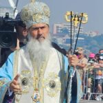 Arhiepiscopul Tomisului onorează aniversarea de 50 de ani de la finalizarea studiilor la Seminarul Teologic de la Mănăstirea Neamț 2 arhiepiscopul tomisului invitat la celebrarea a 50 de ani de la absolvirea seminarului teologic de la manastirea neamt 68a1f72c11346