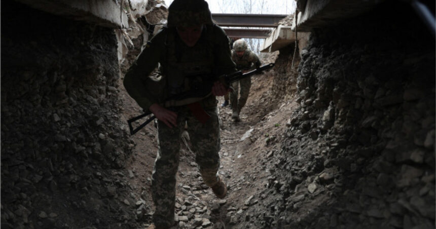 Forțele ruse își intensifică ofensiva în estul Ucrainei, capturând două noi așezări într-o zonă cheie. 1 armata rusa continua avansul in estul ucrainei soldatii lui putin ar fi cucerit inca doua localitati intr un sector strategic 689ca04db8078
