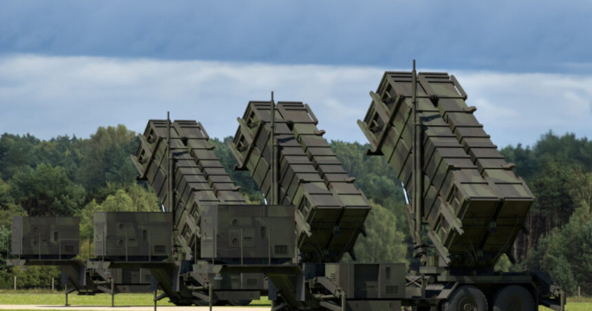 Armele din SUA, finanțate de națiunile NATO, vor sosi la Kiev în săptămânile ce urmează, conform informațiilor din cadrul Alianței. 1 armele amerincane platite de membrii nato vor ajunge la kiev in urmatoarele saptamani potrivit unor surse din alianta 68937e639f162