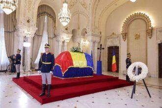 astazi zi de doliu national fostul presedinte ion iliescu va fi inmormantat la cimitirul militar ghencea 3 doar in prezenta familiei si a prietenilor apropiati 68941ba91cedc