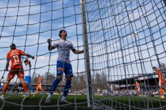 atacantul a semnat chiar inainte de partida fcsb aberdeen transferul oficializat pentru 500 000 de euro 689f4ff5753ca