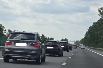 atentie soferi autostrada a2 este aproape blocata in zona localitatii pestera in urma unui eveniment rutier cu trei autoturisme implicate 68a18a4b9a251