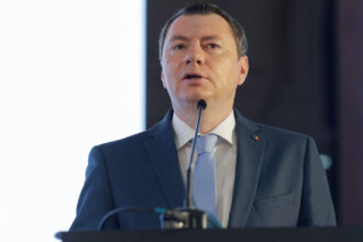 avertisment de la bnr cosmin marinescu reconfirmarea ratingului de tara nu elimina riscurile asociate dezechilibrelor bugetare 688cc003e7d08