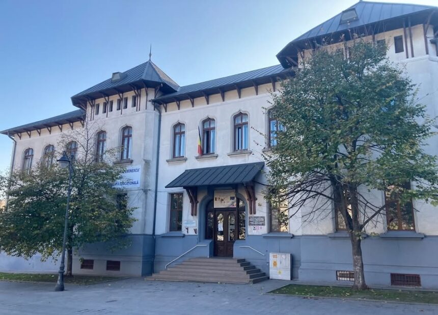 Bacalaureat 2025, sesiunea din toamnă: un elev de la Colegiul Național Mihai Eminescu a realizat cea mai înaltă medie! 1 bacalaureat 2025 sesiunea de toamna cea mai mare medie a fost obtinuta de un candidat de la colegiul national mihai eminescu 68a2f78c1f5fa