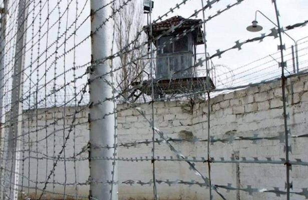 barbat urmarit international din categoria most wanted adus in tara de politisti 68a81de812090