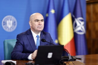bolojan anunta ca al doilea pachet de masuri pentru reducerea cheltuielilor si corectarea nedreptatilor va fi adoptat la finalul lunii august 689dbe9b5ee3d