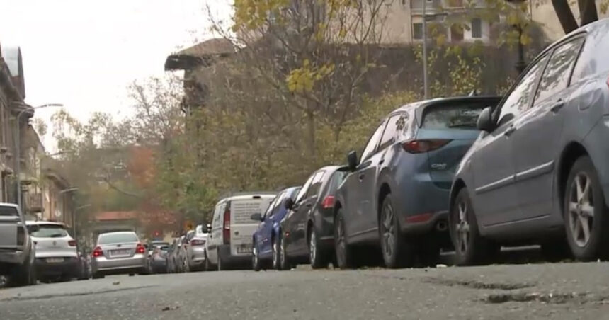Bujduveanu propune eliberarea primei benzi de parcări: „Reducem traficul cu 33%!” 1 bujduveanu vrea sa scape de masinile parcate pe prima banda a soselelor traficul se reduce cu 33 689ca050244a4