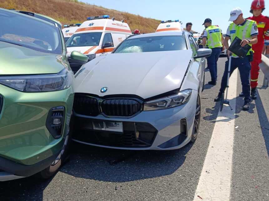 Accident rutier pe A2: 6 mașini implicate în coliziune spre Constanța, circulație îngreunată! 1 carambol pe a2 cu 6 autoturisme implicate pe sensul spre constanta in zona se circula cu dificultate 6896f6eb2550b