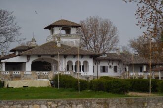 castelul reginei maria din mamaia intra in reabilitare guvernul a aprobat imprumutul pentru salvarea monumentelor istorice 68966cc9640d4