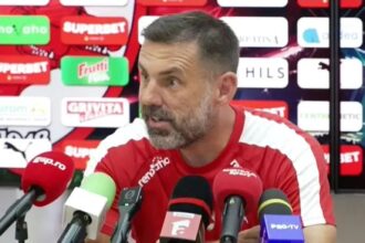 ce a avut de zis zeljko kopic dupa ce dinamo a incasat doua cartonase rosii cu uta 68a0112b86f44