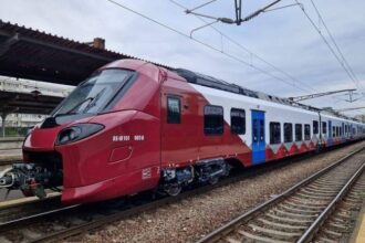 cfr calatori patru trenuri vor fi operate cu noua rama electrica moderna alstom coradia 689ddb42f05d9