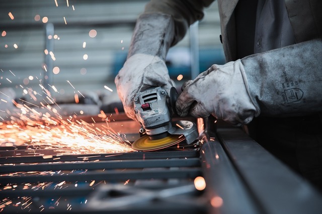 Industria înflorește: O creștere remarcabilă a veniturilor! 1 cifra de afaceri din industrie a crescut 689d889b61601