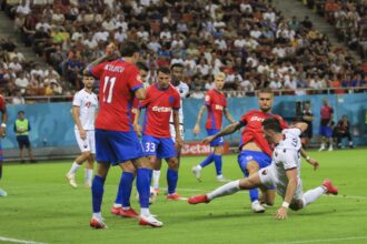 cine va arbitra fcsb drita joi 2130 pe pro tv si voyo 688f3424eeac3