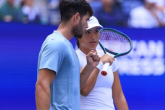 cineva isi musca limba doua lucruri halucinante intamplate in noua proba de dublu mixt de la us open 68a82f2344bd6