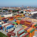 Schimbări surprinzătoare în structura Stone Group SRL: Fostul șef al Vămii Agigea și partenera unui fost director din Portul Constanța ies din afaceri. Cine le va succeda? 2 compania stone group srl detinuta de un fost sef al vamii agigea si sotia unui fost director din portul constanta s a retras din doua societati unde figura ca asociat cine i a luat locul 68a5e867eeec4