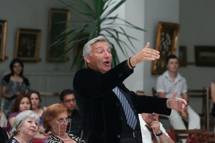 Constanța: Horațiu Alexandrescu, compozitor, dirijor și cadru didactic la Colegiul Național de Arte, a încheiat călătoria sa pe pământ. 1 constanta a trecut la cele vesnice horatiu alexandrescu compozitor dirijor si profesor la colegiul national de arte 689763e6d872a