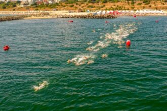 constanta gazduieste a 14 a editie a maratonului de inot in ape deschise aqua challenge 688cc2232bfd2