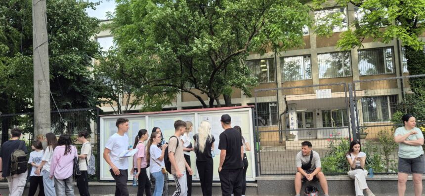 Constanța: Mai mult de o treime dintre studenți au reușit să treacă Bacalaureatul 2025, sesiunea de toamnă, în urma contestațiilor! 1 constanta peste o treime dintre elevi au promovat bacalaureatul 2025 sesiunea de toamna dupa contestatii 68ad71fadd854