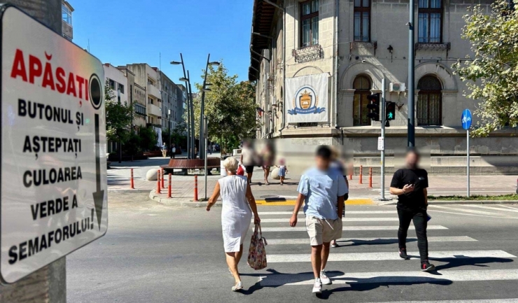 Constanța. O revoluție în trafic pe strada Mircea cel Bătrân: un sistem de semaforizare modernizat! 1 constanta un nou sistem de semaforizare pe strada mircea cel batran 68af2c360e471