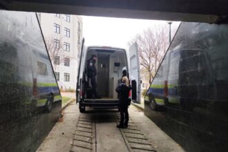 constantean urmarit international pentru viol adus din italia si incarcerat 68a984bca926a