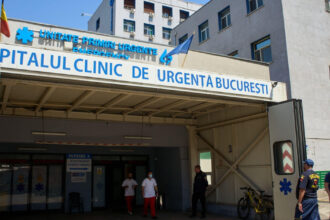 coordonatorul demis al centrului de arsi de la floreasca ameninta ca l da in judecata pe ministrul rogobete 689463169a494